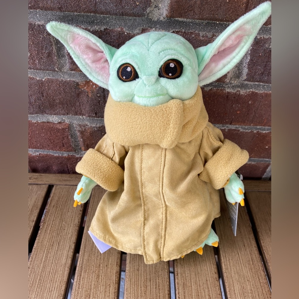 Disney Star Wars The Mandalorian